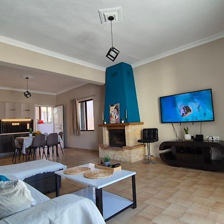 Modern Central Αpt 500M From The Beach. Chania  Exterior foto
